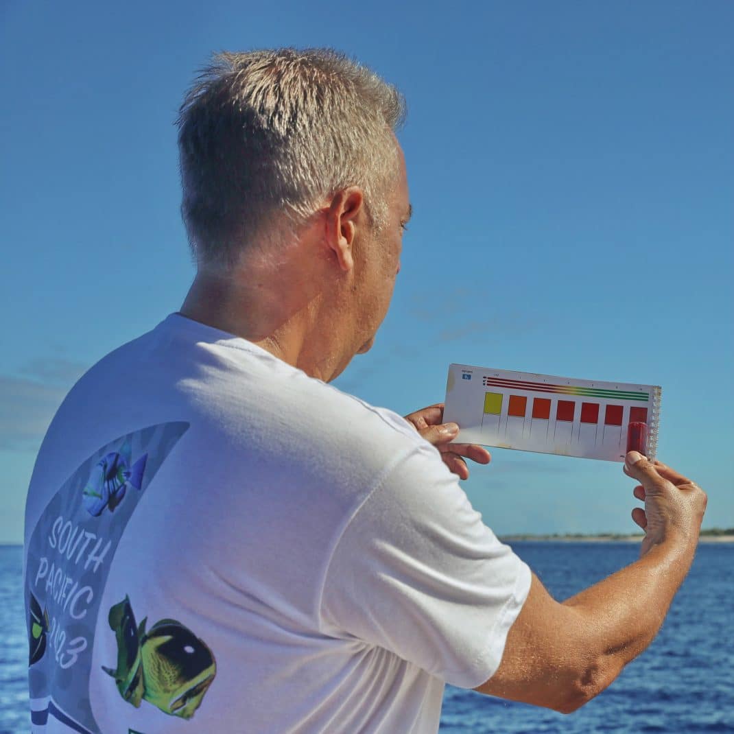 JBL Testlab Suitcase Marine P12.jpg