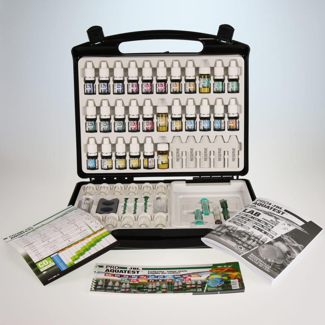 JBL Testlab Suitcase Marine P5.jpg