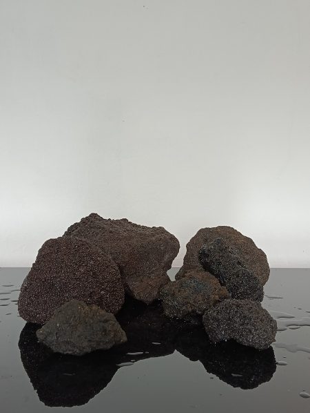 AP Naturals Volcano Stone-Black 20Kg