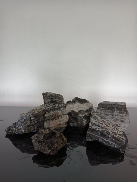 AP Naturals Black & White Thin Line Stone 20Kg